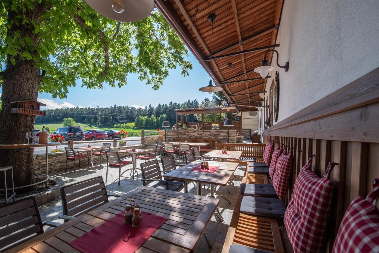 Zum Fally - Landgasthof Kirchberg am Wechsel Eksteriør billede