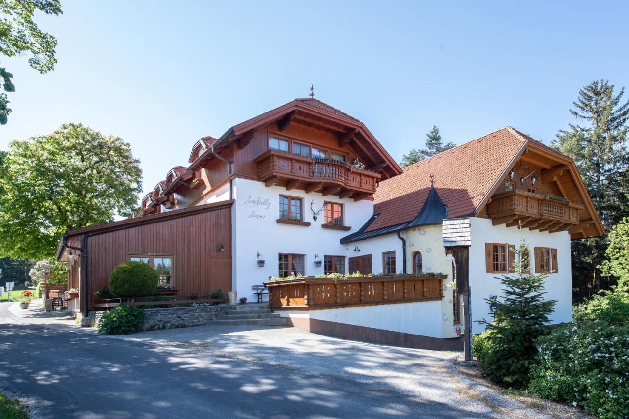 Zum Fally - Landgasthof Kirchberg am Wechsel Eksteriør billede